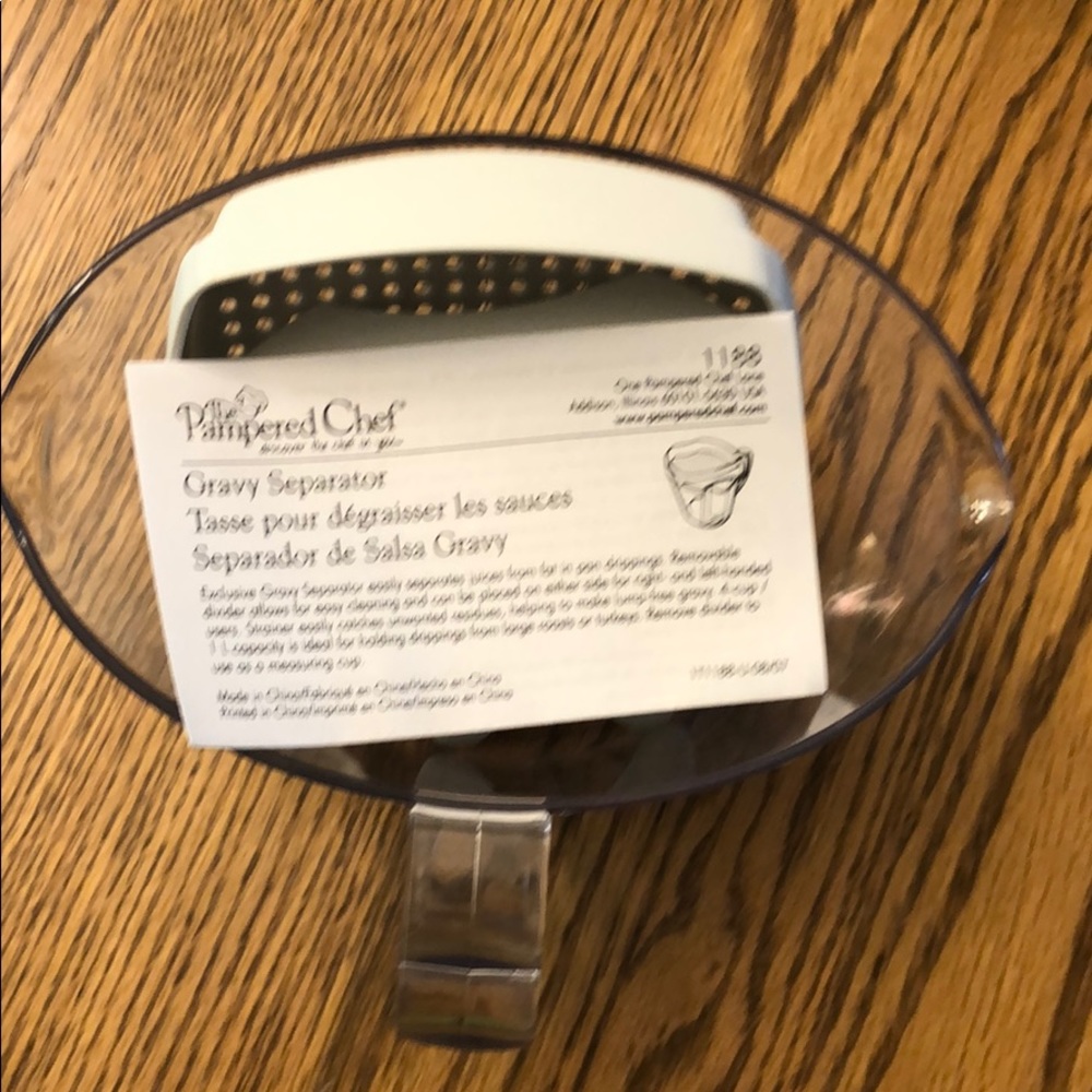 Pampered chef gravy separator